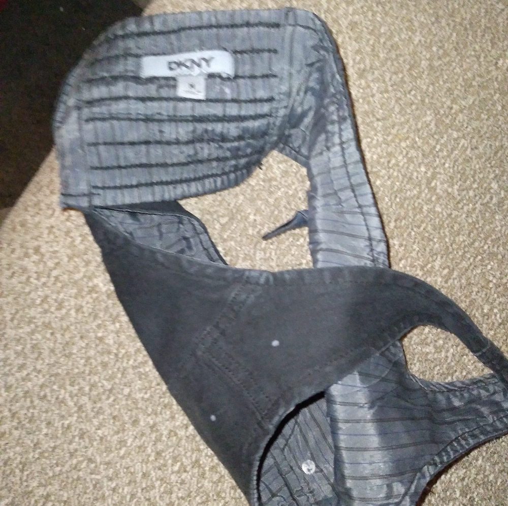 top - Picture 5 of 8